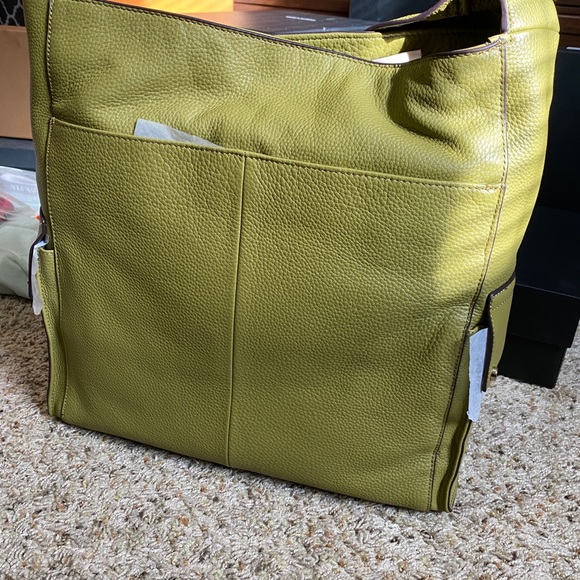 New with tags - Picture 3 of 6